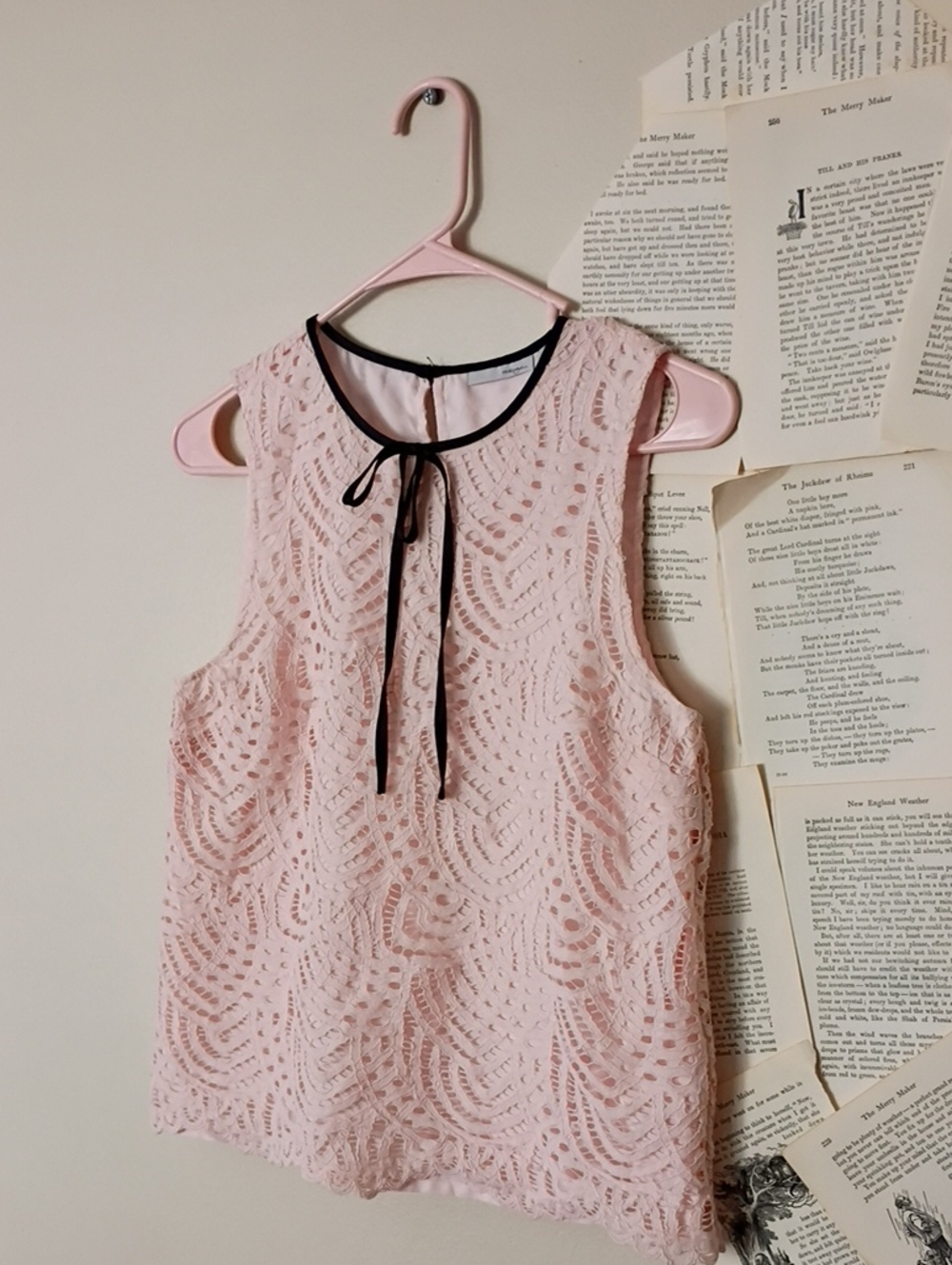 Halogen Pale Pink Lace Sleeveless Top